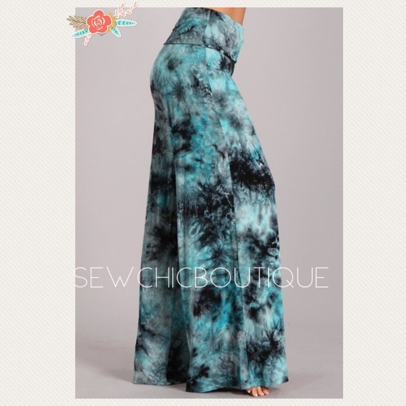 Plus Size Best Seller Tie Dye Palazzo Pants - Picture 2 of 7